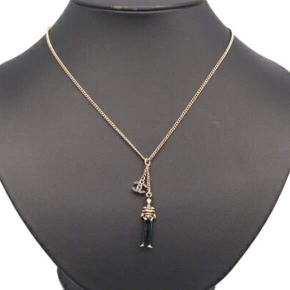 CHANEL Gold Necklace - Picture 8 of 8